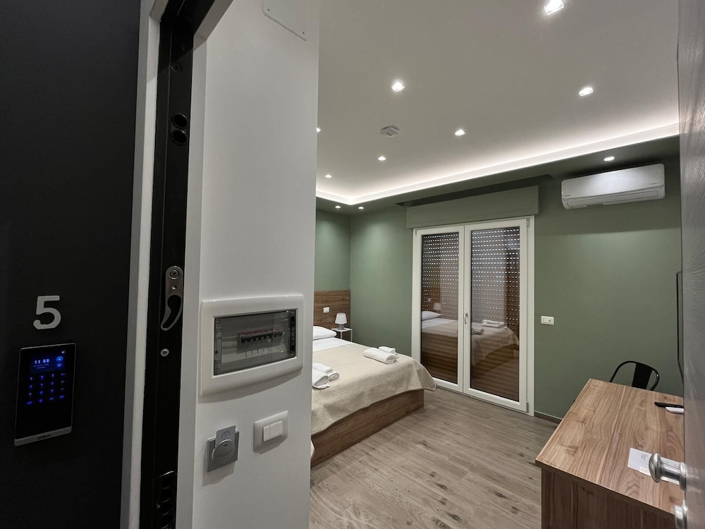 Standard Room, City View