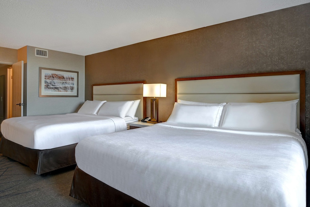 Two Queens Suite - Photo 2