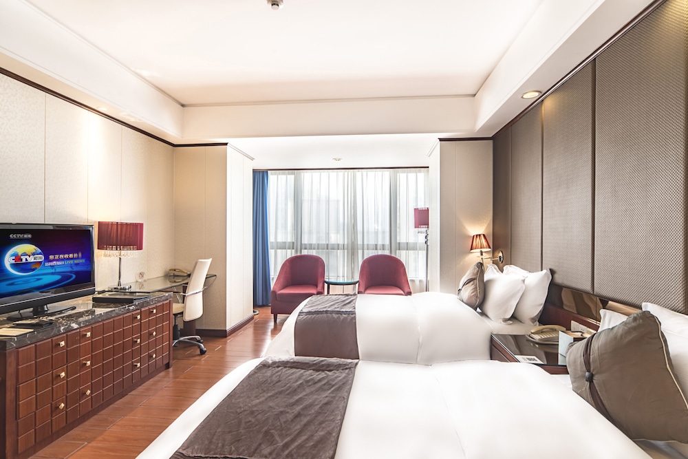 Deluxe Twin Room photo 2