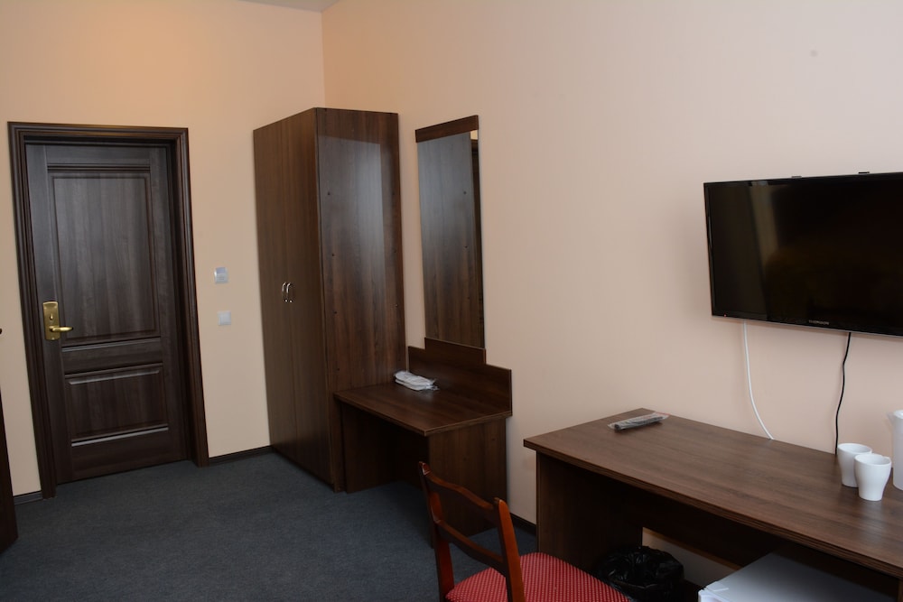 Standard Double Room photo 2