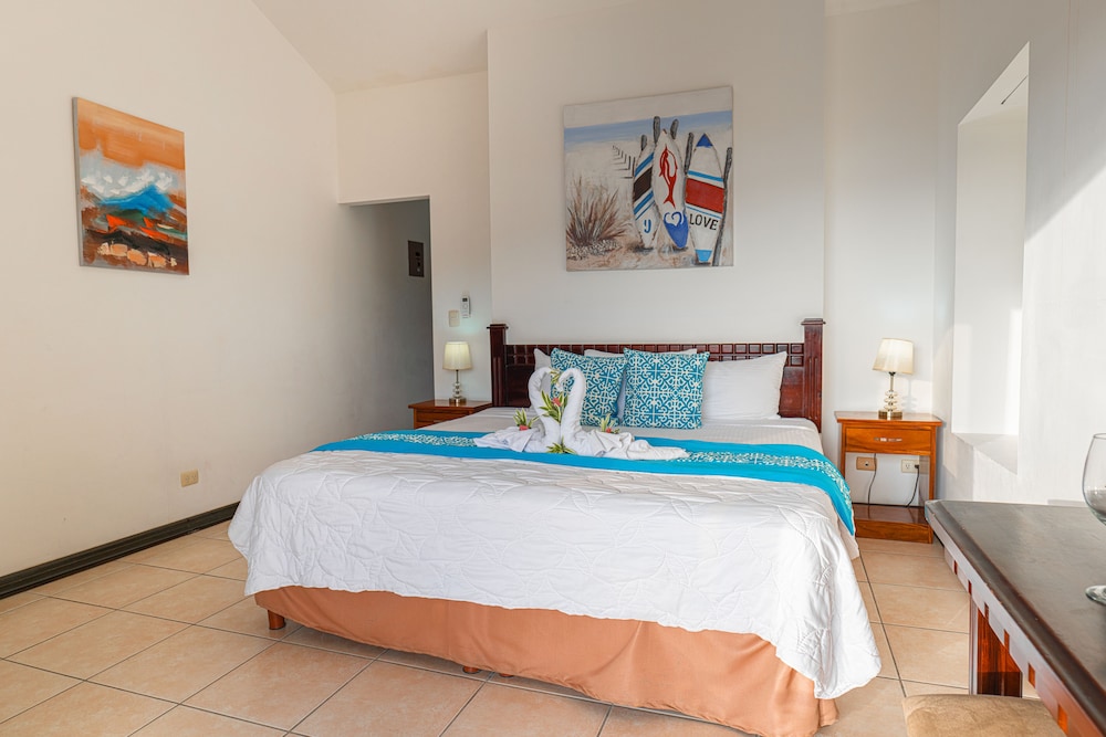 Romantic Studio Suite