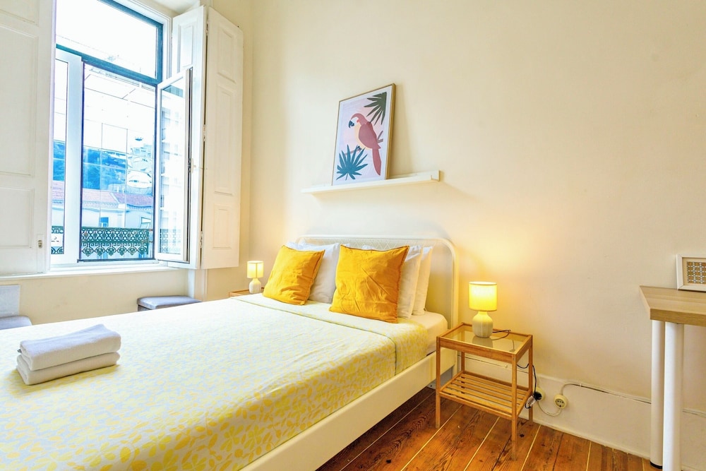 Economy Double Room, 1 Double Bed, Shared Bathroom, City View photo 1