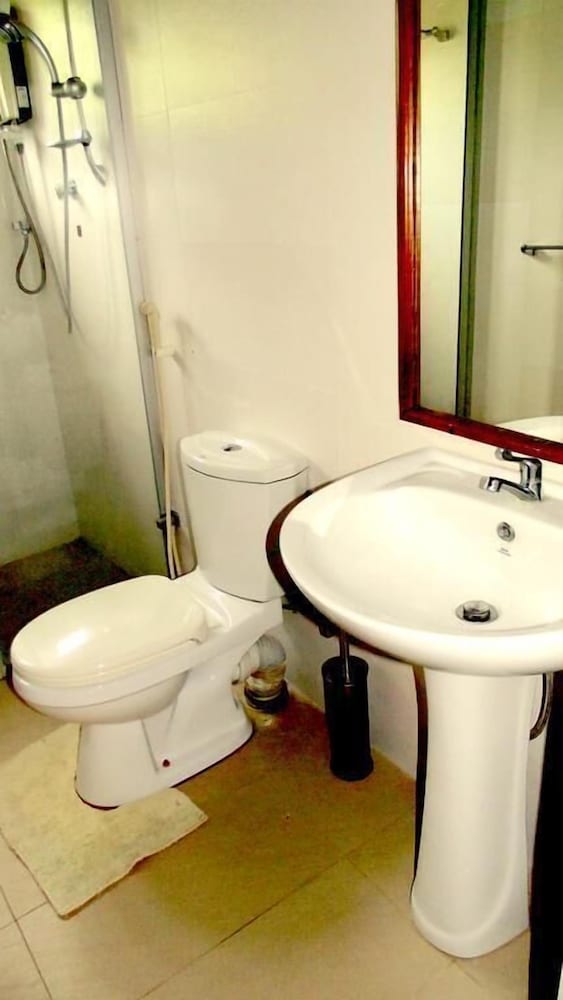 Double or Twin Room with Private External Bathroom photo 2