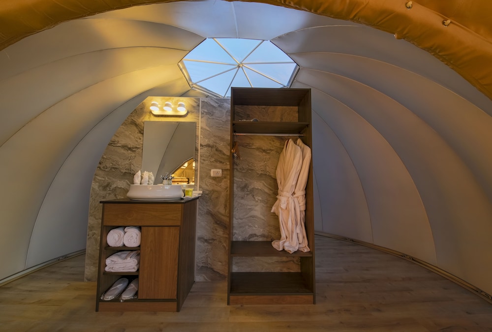 Junior Suite Pod King photo 2