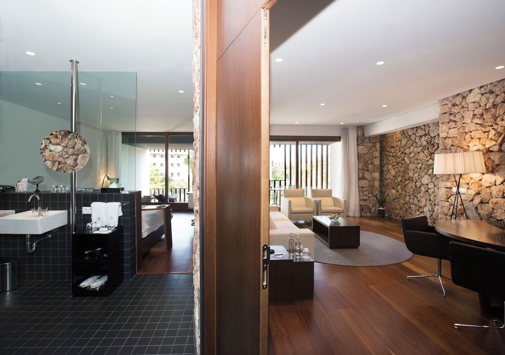 Grand Suite, Private Pool (Natura) photo 3