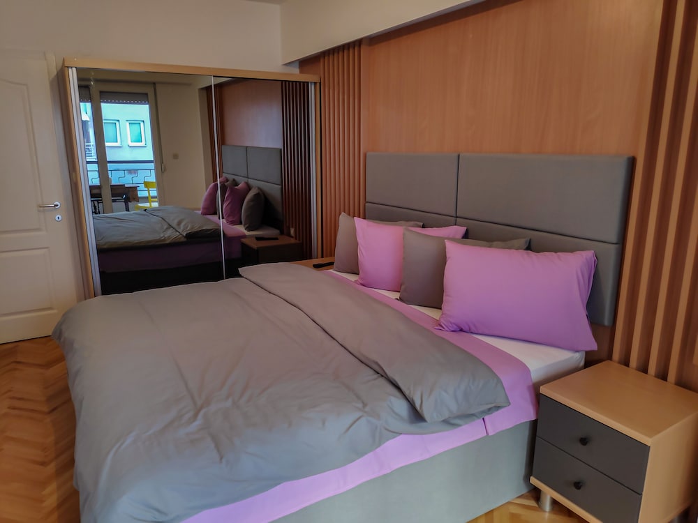 Superior Apartment photo 3