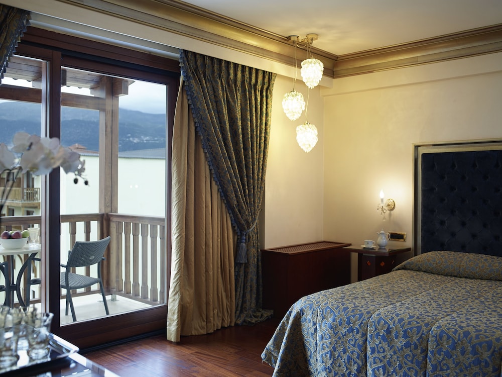 Executive Room - Photo 3
