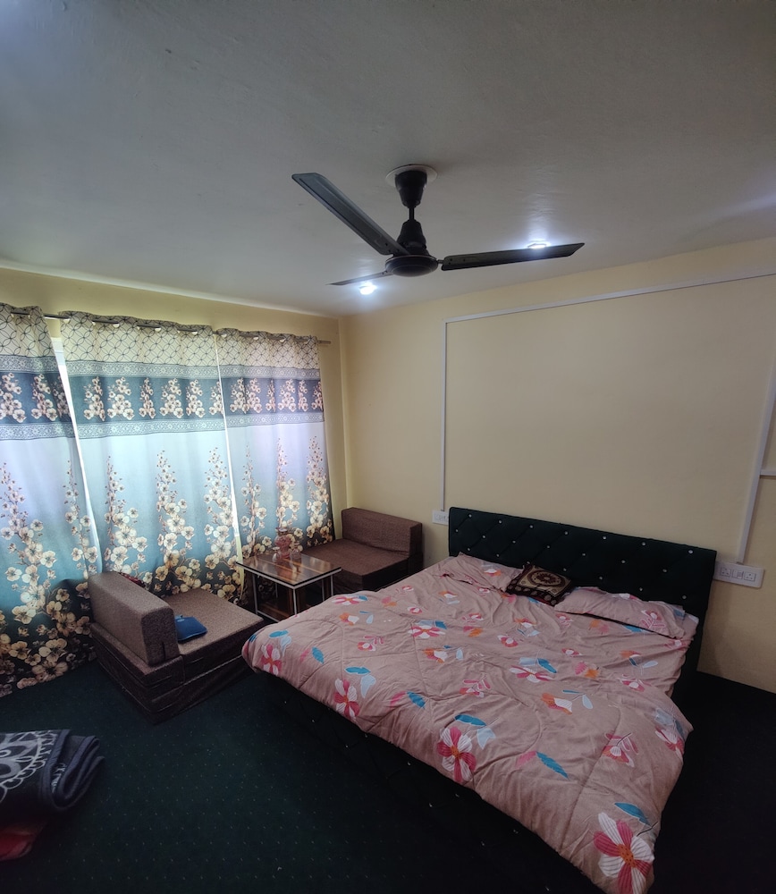 Classic Room, Non Smoking, River View photo 3