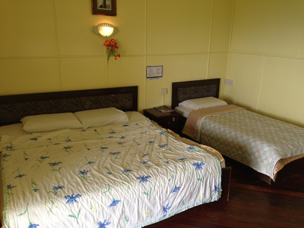 Standard Triple Room, Balcony photo 1