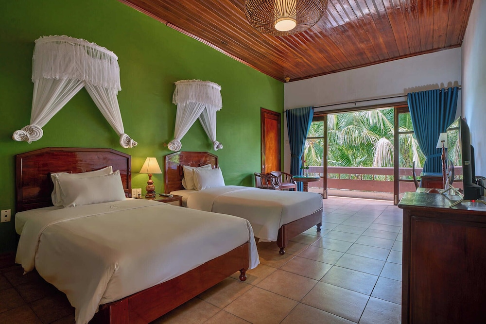 Room, Ocean View photo 3