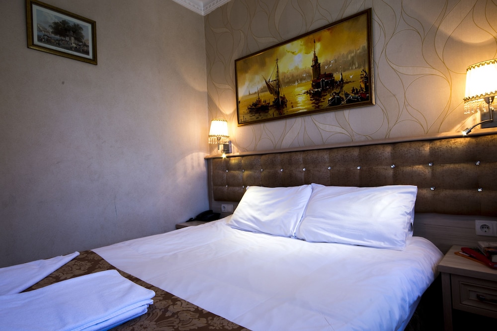 Double Room, Ground Floor photo 3