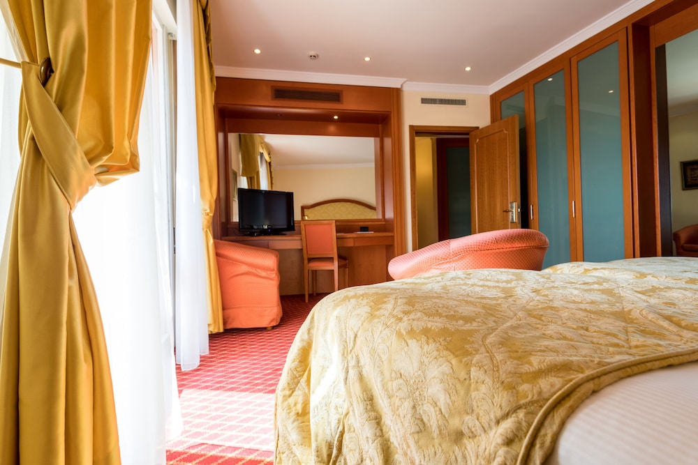 Suite, Terrace (4 Pax) - Photo 20