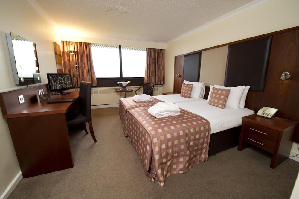 Large Double or Twin Room photo 2