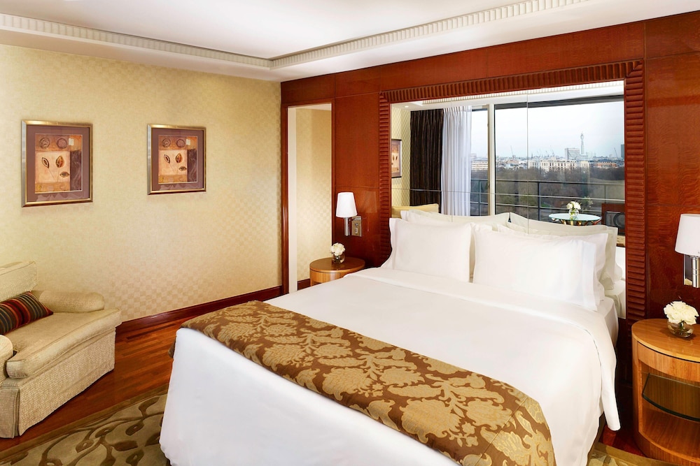 Suite, 2 Bedrooms photo 3