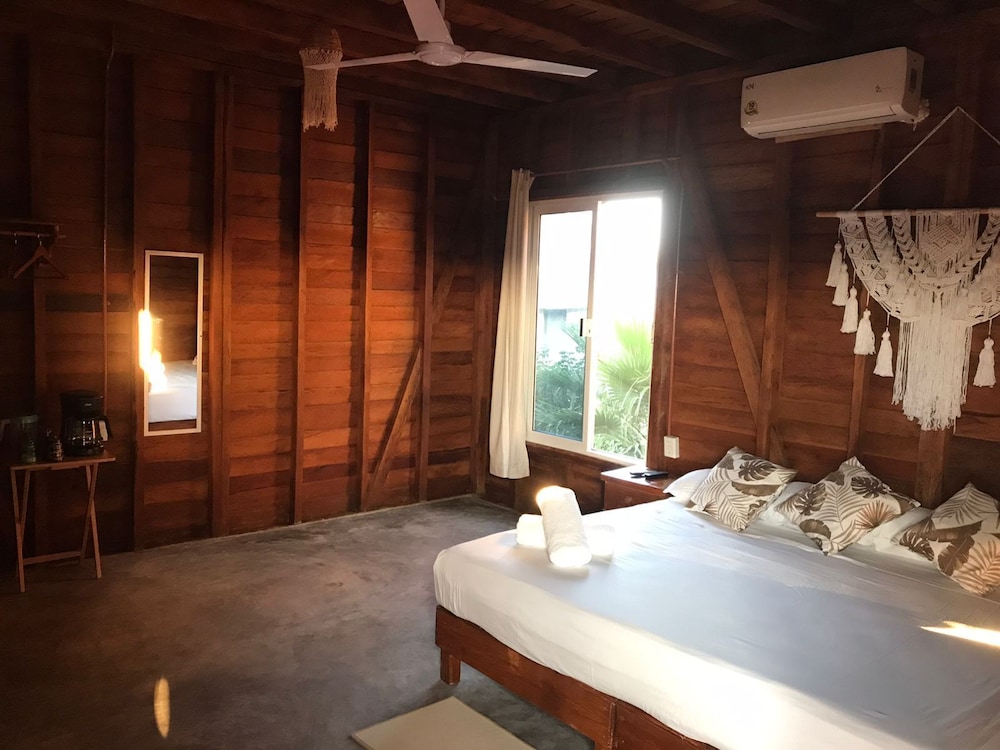 Standard Cabin