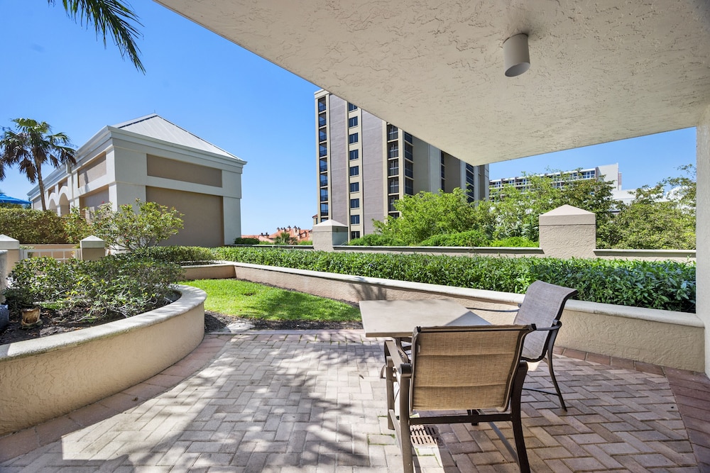 Two Bedroom Private Patio photo 1