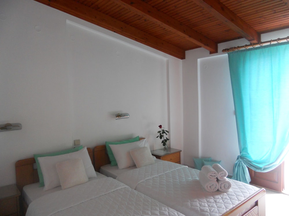 Family Room, Sea View