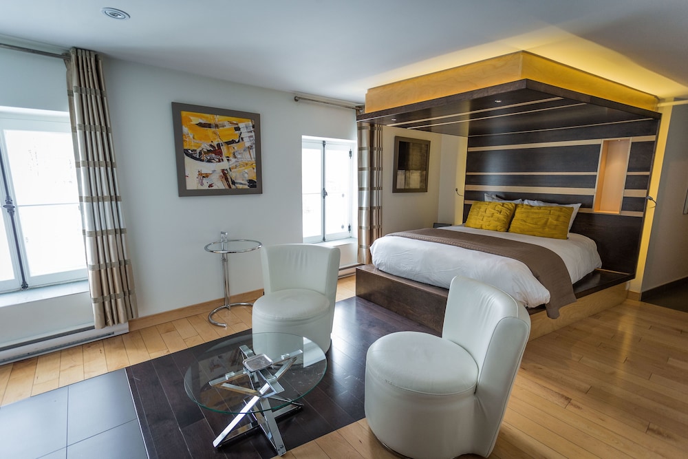 Superior Duplex (with Spa)