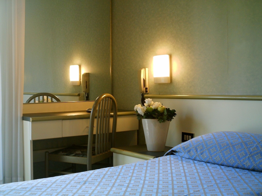 Single Room photo 1