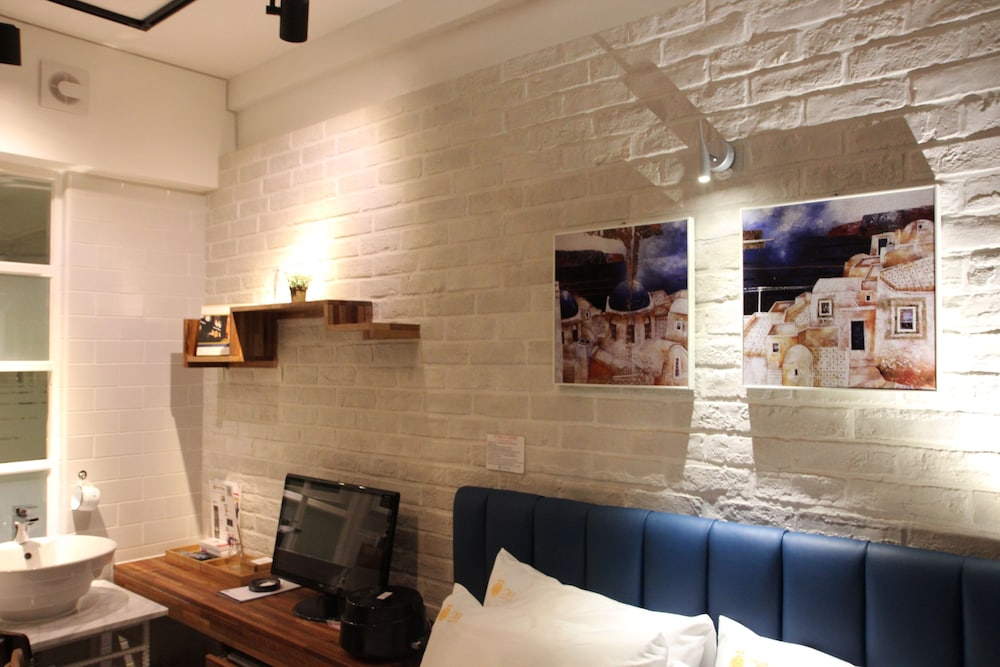 Basic Double Room photo 2