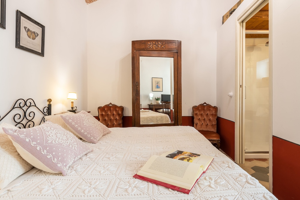 Camera Classic con letto matrimoniale o 2 letti singoli