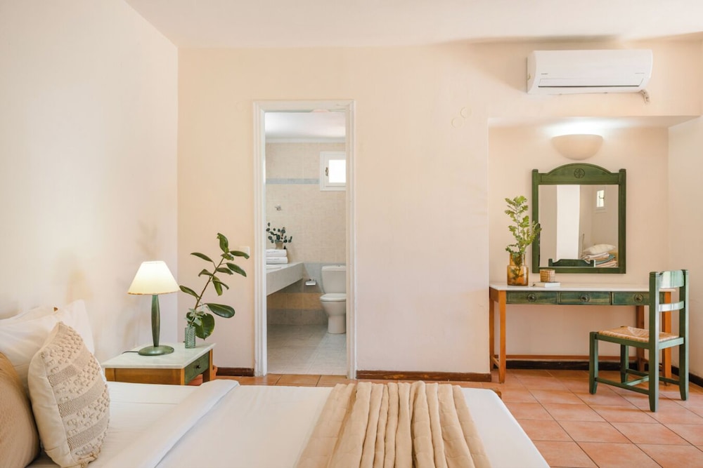Double or Twin Room, Garden View - Photo 2