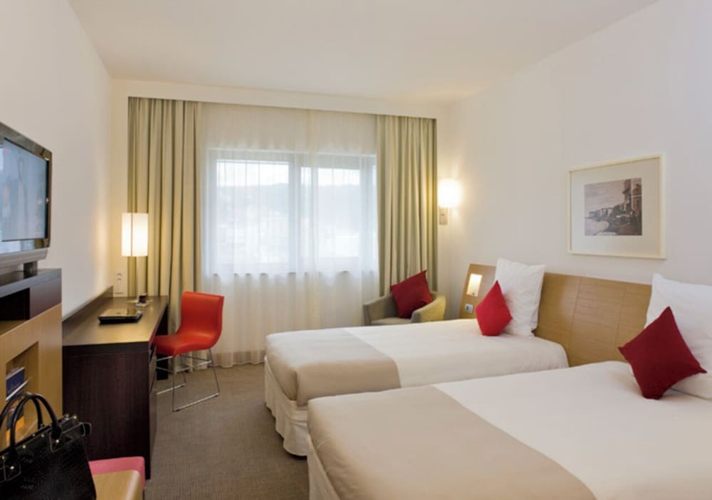 Classic Room, 2 Twin Beds photo 2