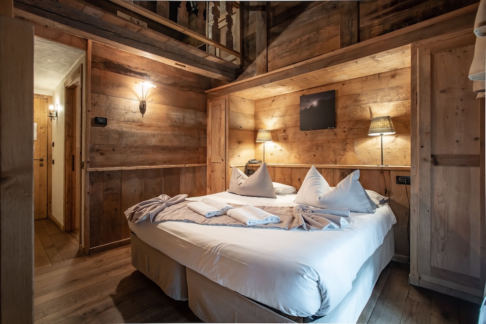 Superior Double Room - Photo 3