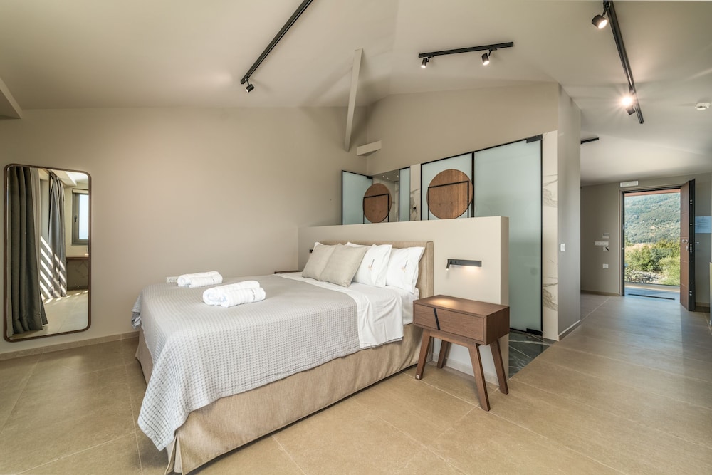 Honeymoon Penthouse, Sea View photo 2
