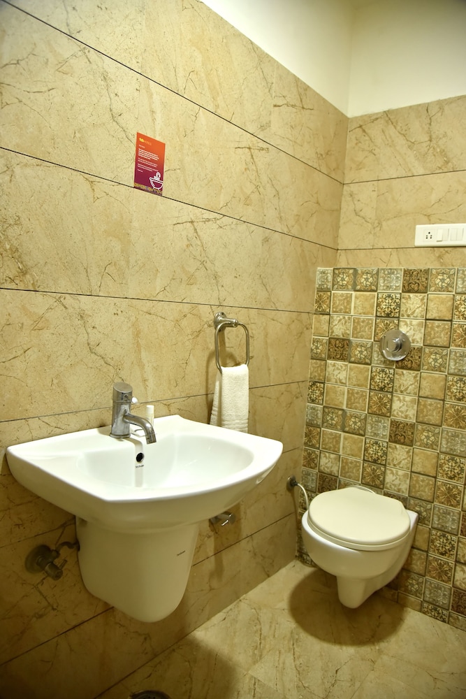 Deluxe Room - Photo 2
