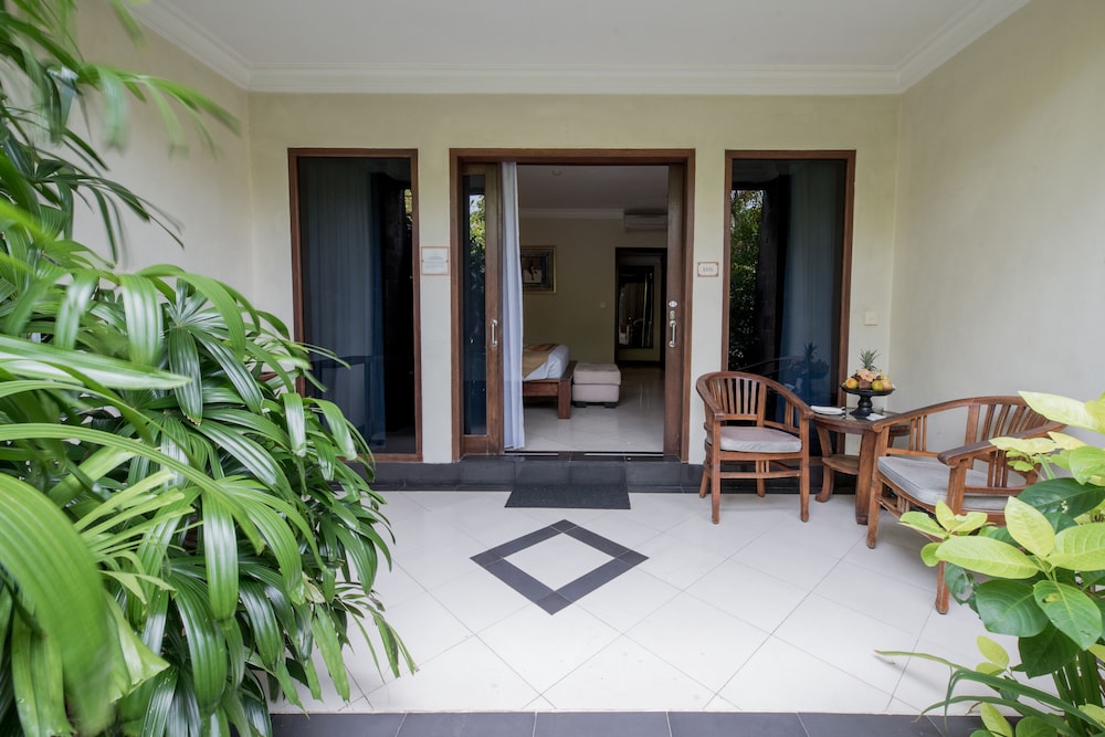 Deluxe Room - Room Only - Photo 23