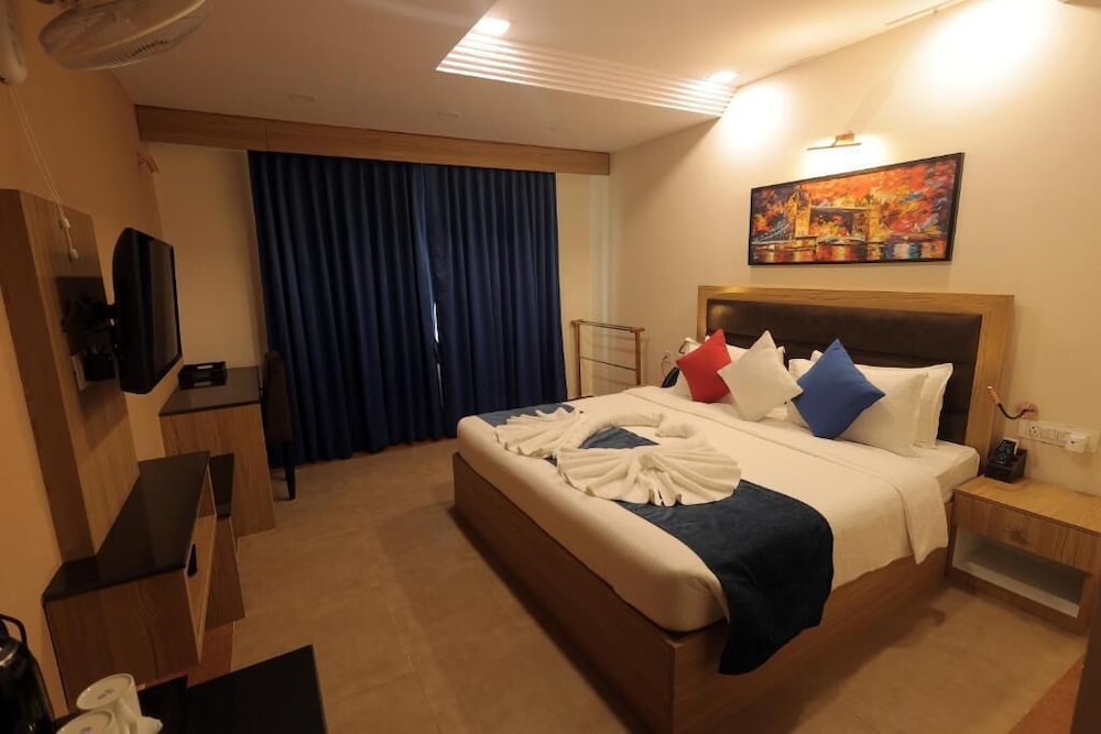 Deluxe Double Room - Photo 1