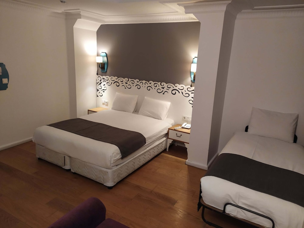 Superior Triple Room, Multiple Beds photo 1