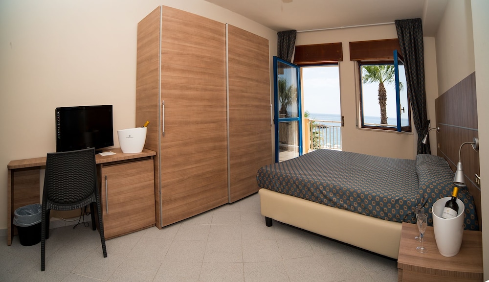 Double or Twin Room, Annex Building