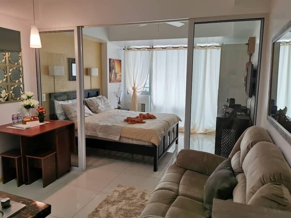 1 Bedroom Unit - Photo 7