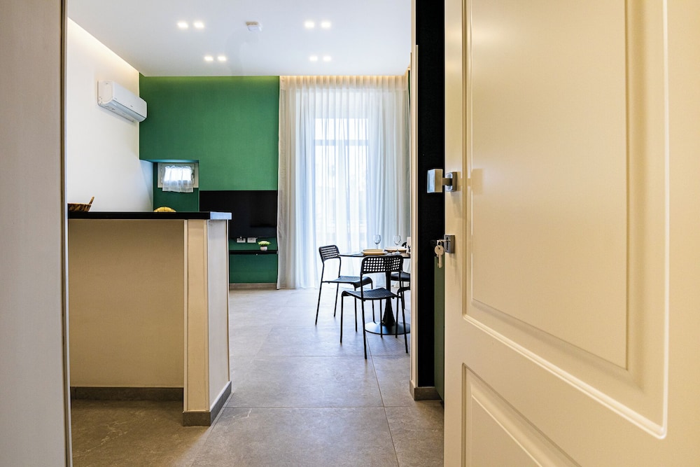 Deluxe Quadruple Room, 1 King Bed with Sofa bed, Kitchen