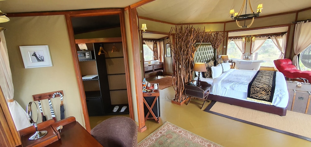 Luxury Tent photo 1