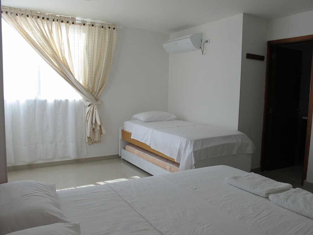 Romantic Double Room, 1 Double Bed, Non Smoking, Mountain View photo 2