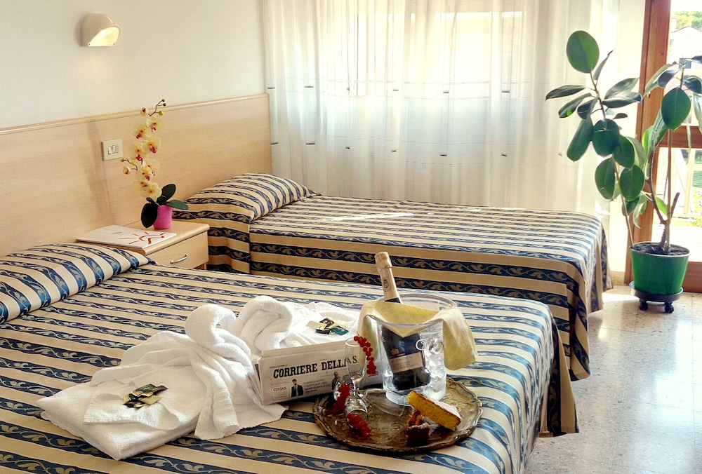 Classic Double Room photo 1