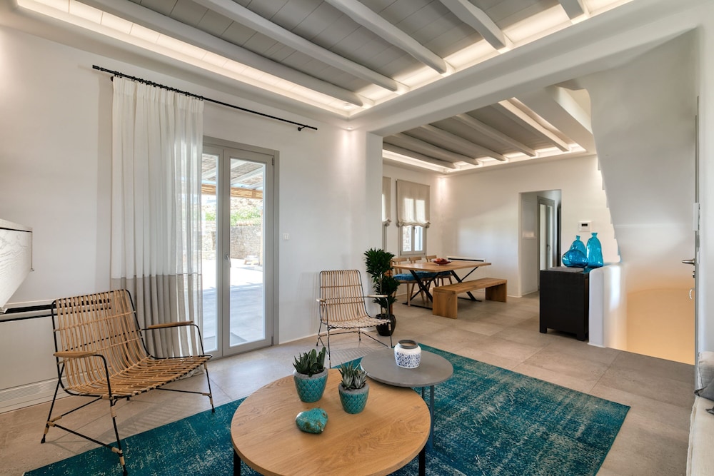 Executive Villa, 5 Bedrooms, Private Heated Pool, Sea View (M Four) - Photo 15