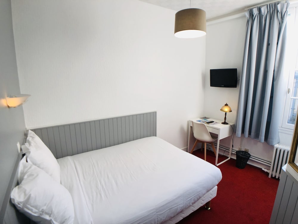 Standard Double Room photo 3