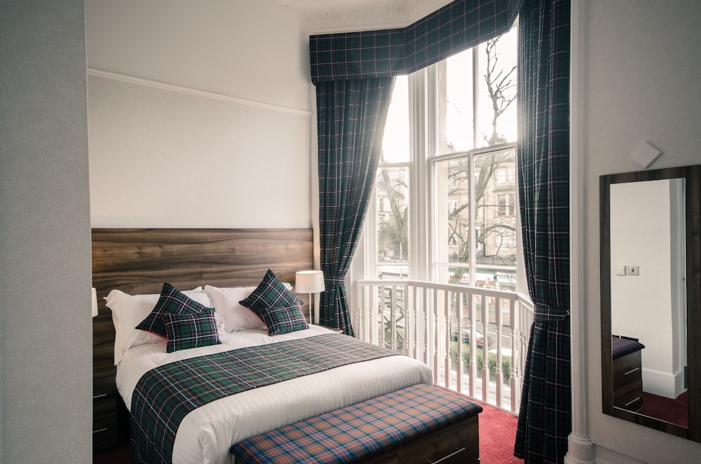 Standard Double Room - Photo 14