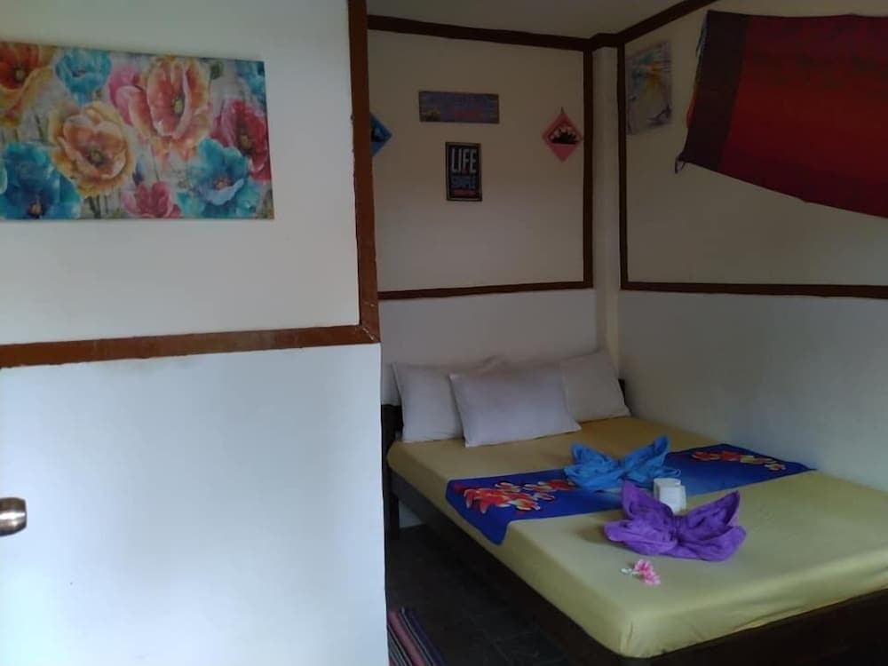 Standard Double Room, Private Bathroom - Photo 19