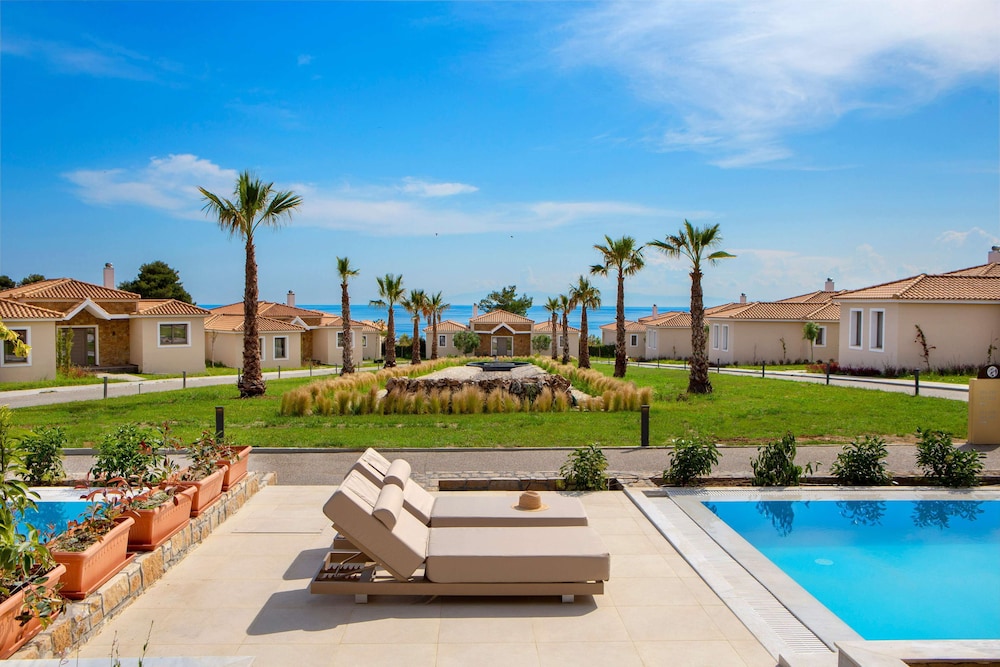 Executive Villa, 2 Bedrooms, Private Pool - Photo 2