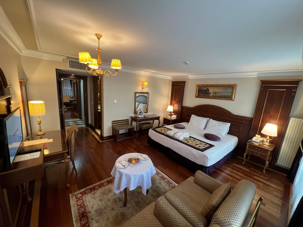 Executive Suite photo 1