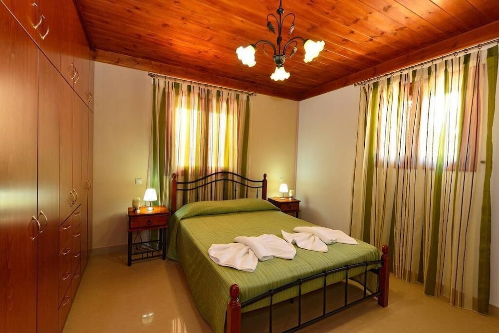Villa (Artemis) photo 3