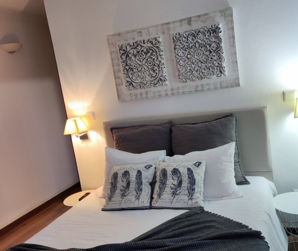 Deluxe Double Room, 1 Double Bed, Private Bathroom, Valley View (0) photo 3