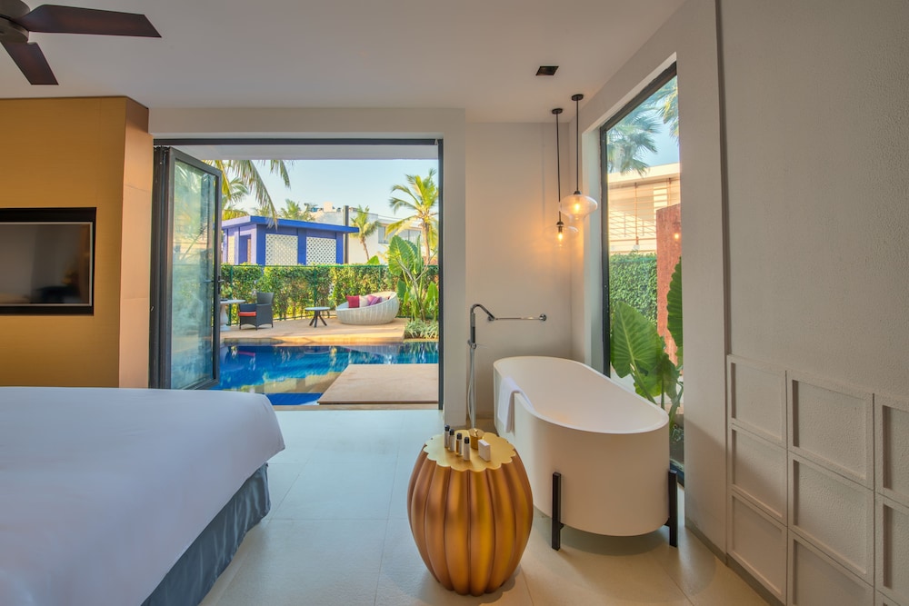 Deluxe Pool Villa with Private Pool photo 3