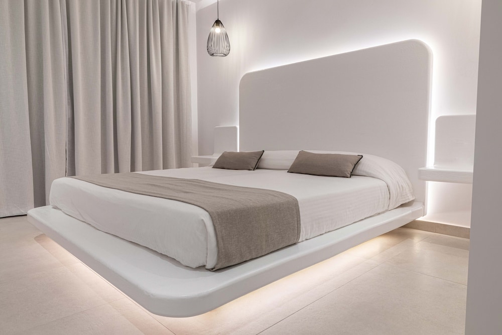 Daylight Wing Double Room - Photo 3