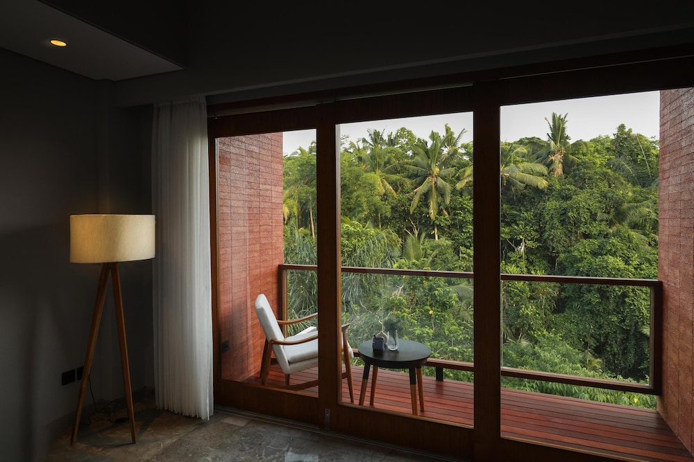 Dinara - Three Bedroom Residence - Photo 7